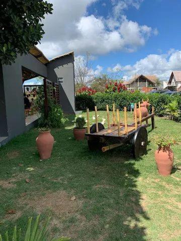 Ku4Tro House - Condominio Yes Banana Bananeiras Kültér fotó
